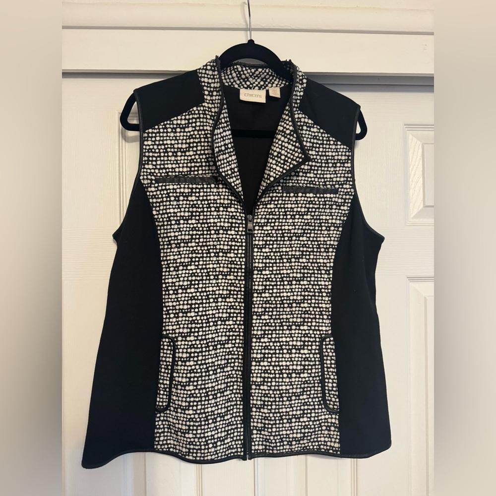 Chico's Monochrome Textured Jacket-Vest